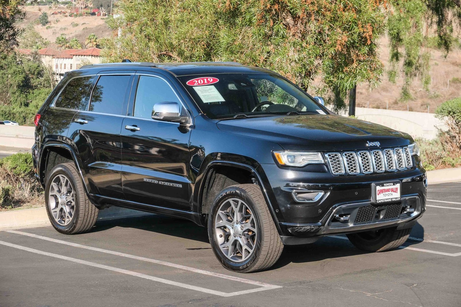 2019 Jeep Grand Cherokee Overland photo 3