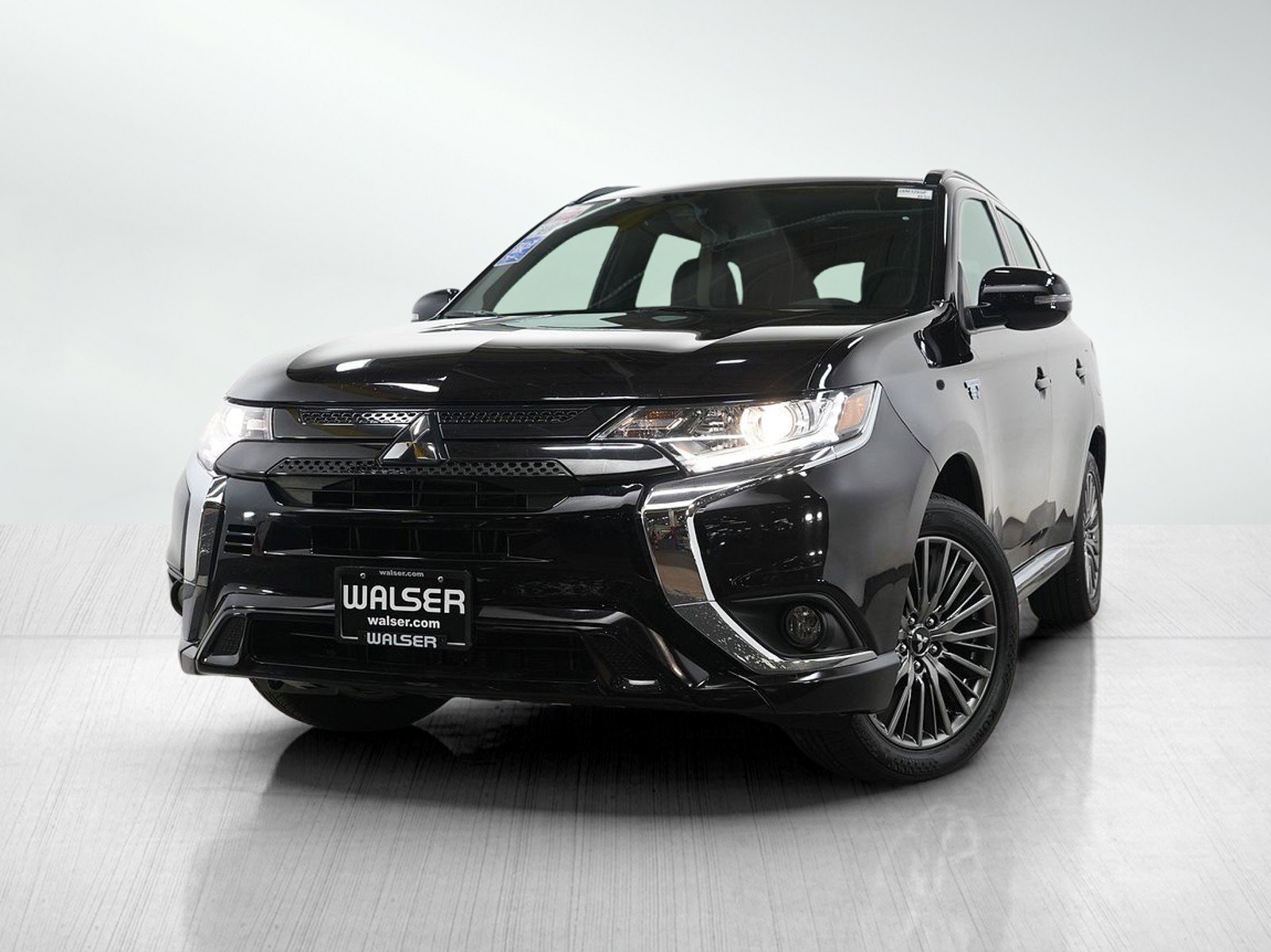 2022 Mitsubishi Outlander PHEV LE