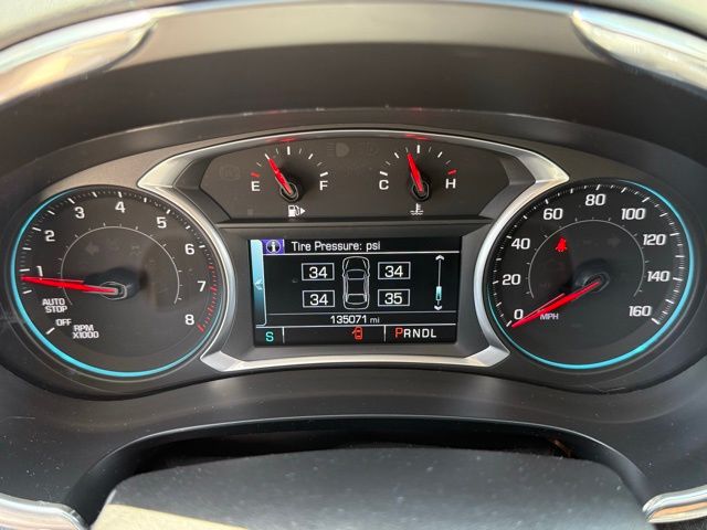 Used 2016 Iridescent Pearl Tricoat Chevrolet LT image 21