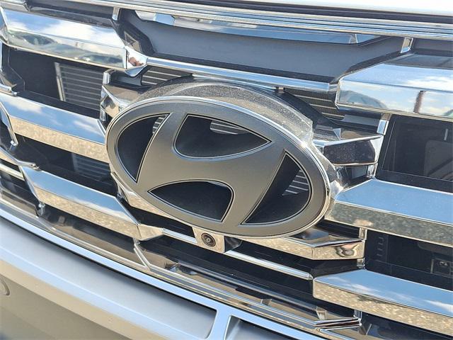 2025 Hyundai Tucson Hybrid Limited photo 4