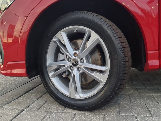 2022 Audi Q3 S line Premium Plus photo 27