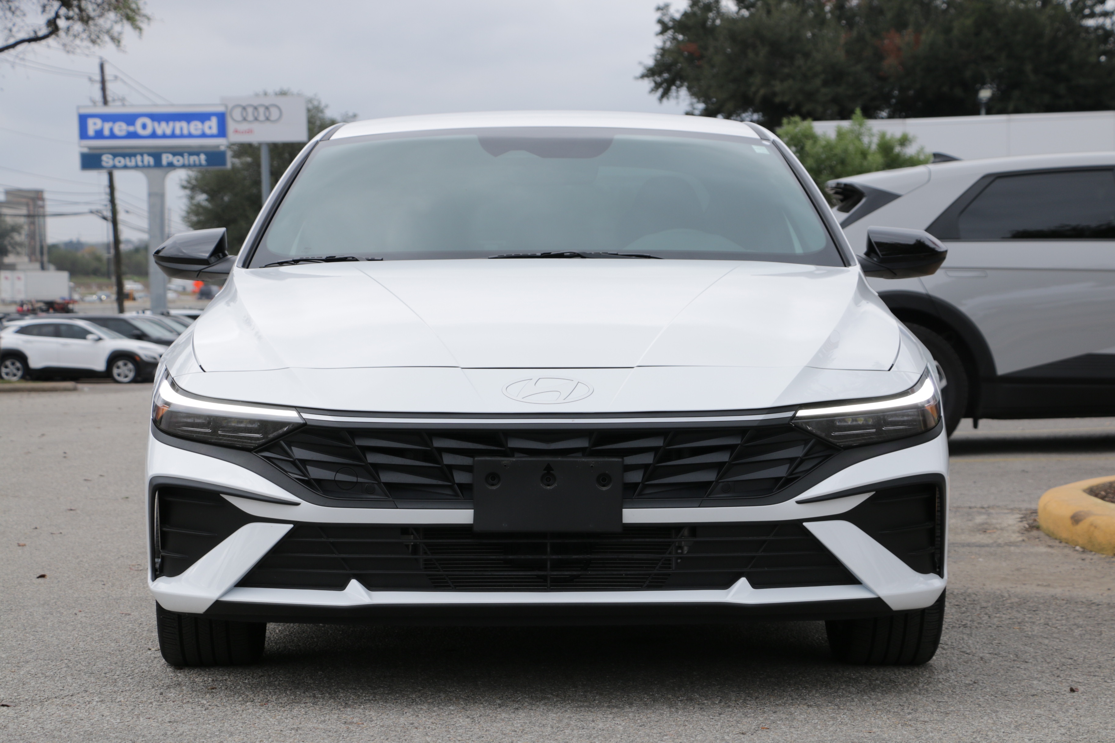 2025 Hyundai Elantra Hybrid SEL Sport photo 4