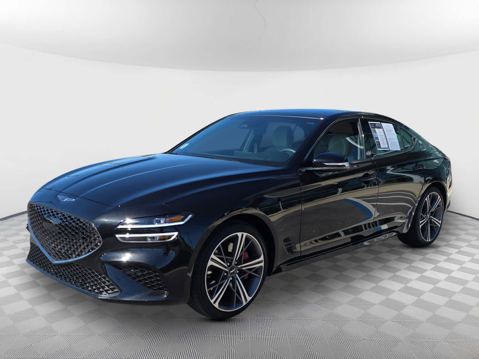 2025 Genesis G70 2.5T Sport Prestige photo 2