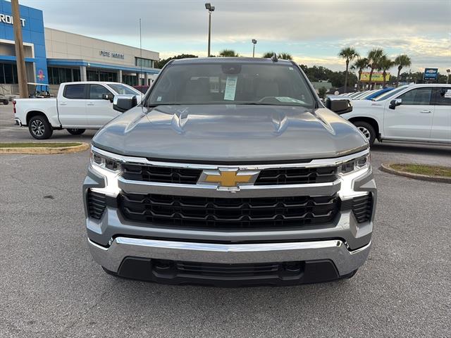 2026 Chevrolet Silverado 1500 LT photo 2
