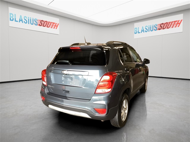 2022 Chevrolet Trax LT photo 3
