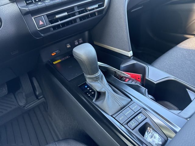 2026 Toyota Camry LE photo 24