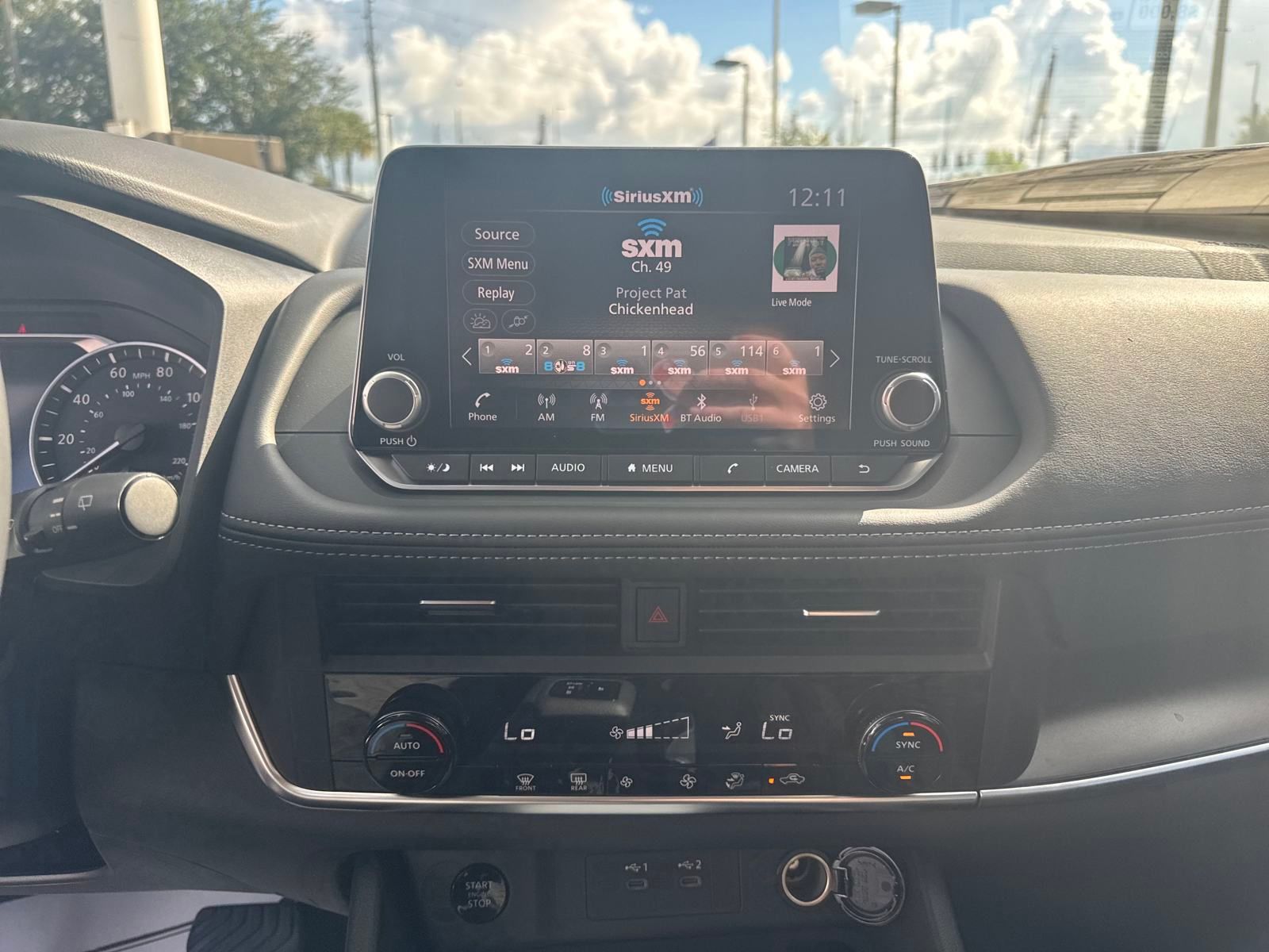 2026 Nissan Rogue SV photo 15