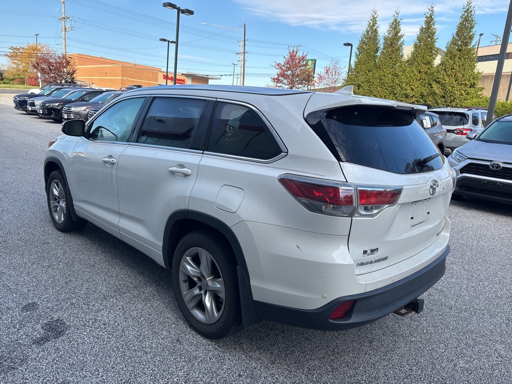 2015 Toyota Highlander Limited photo 2