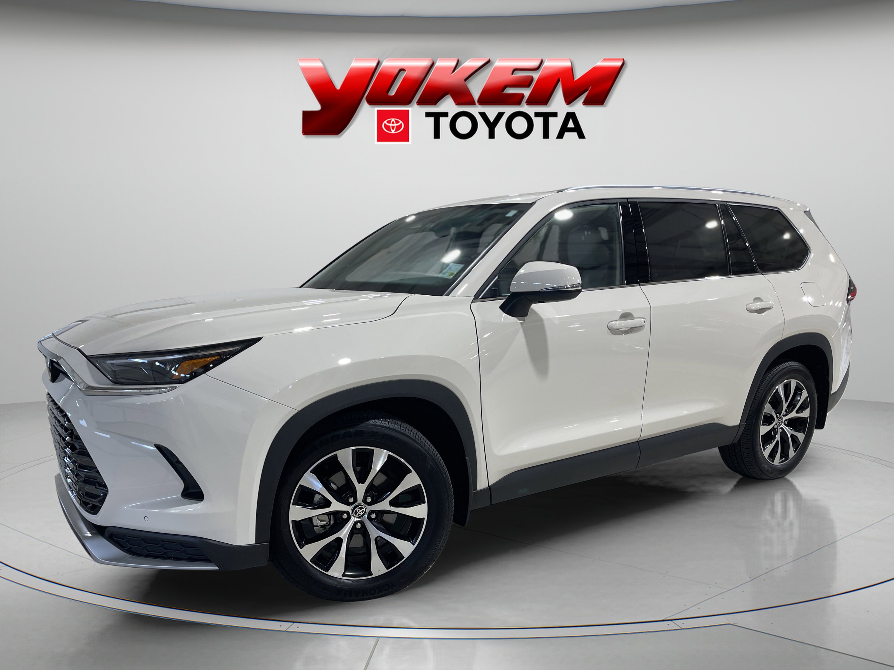 2024 Toyota Grand Highlander Limited's photo