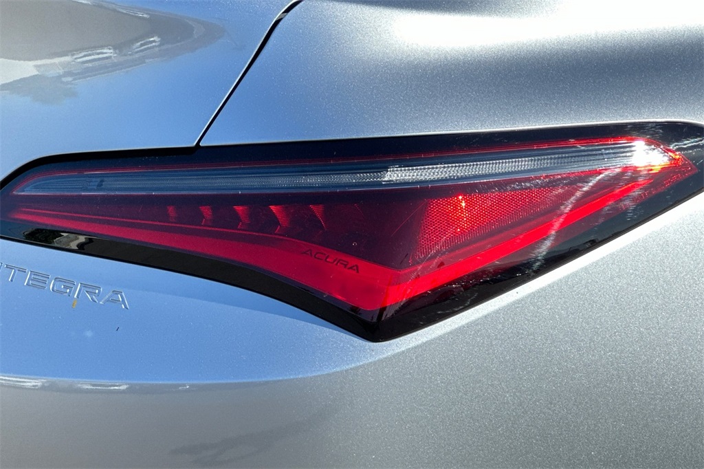 2025 Acura Integra Base photo 26