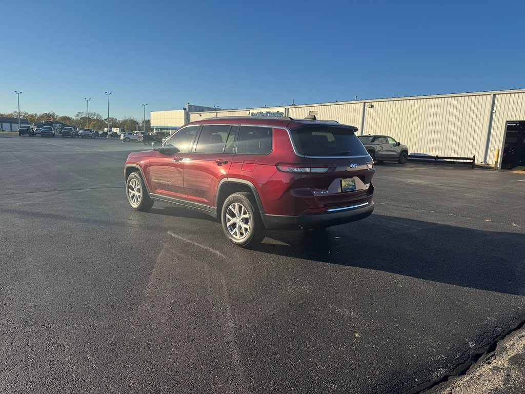 2021 Jeep Grand Cherokee Limited photo 2