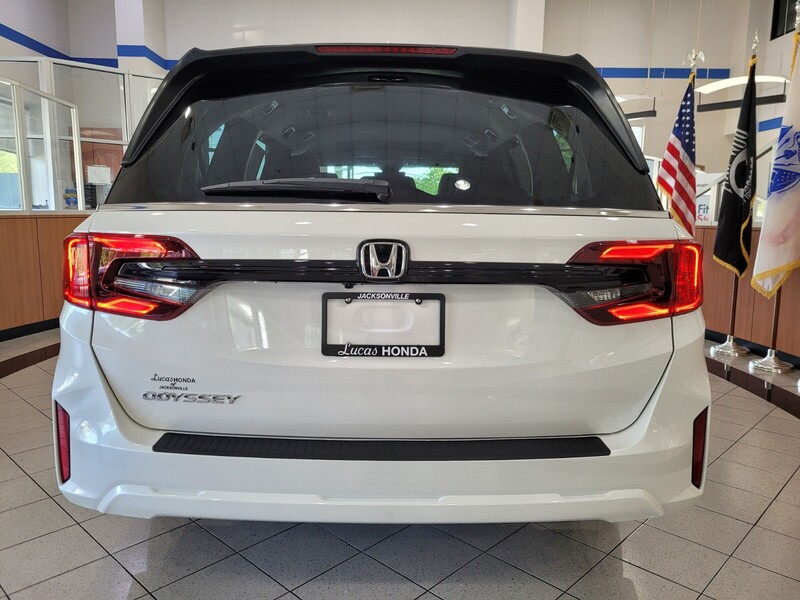 2026 Honda Odyssey EX-L photo 4