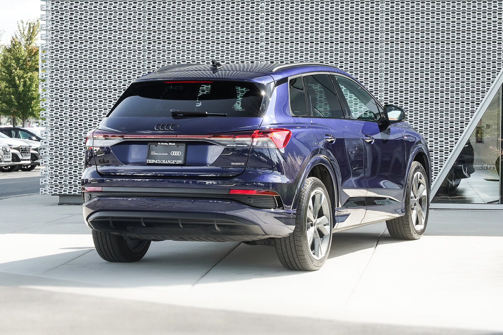 2023 Audi Q4 50 E-tron Premium Plus photo 3