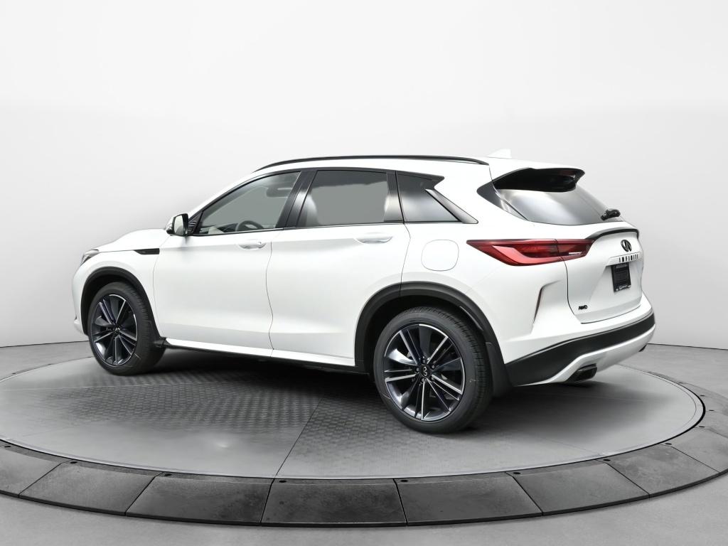 2025 Infiniti QX50 SPORT AWD photo 3
