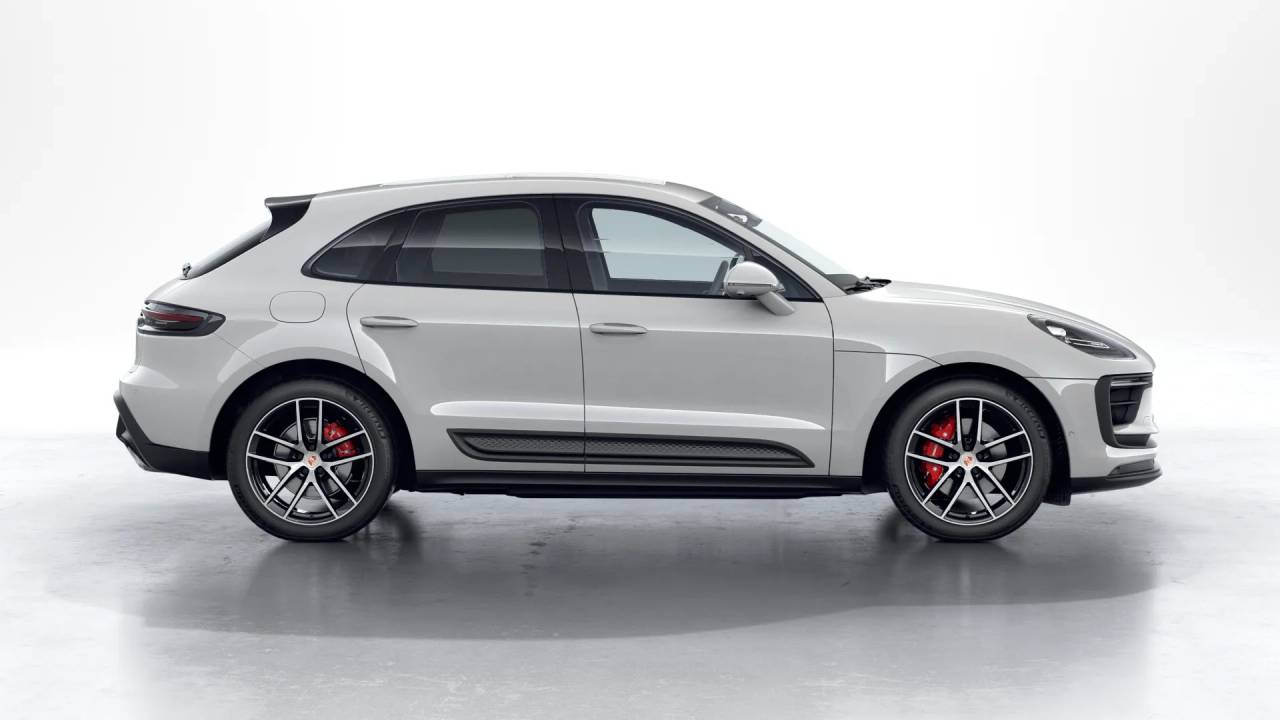 2026 Porsche Macan S photo 7