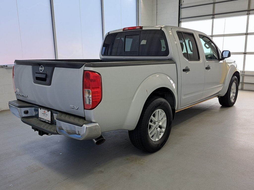 2019 Nissan Frontier SV photo 2