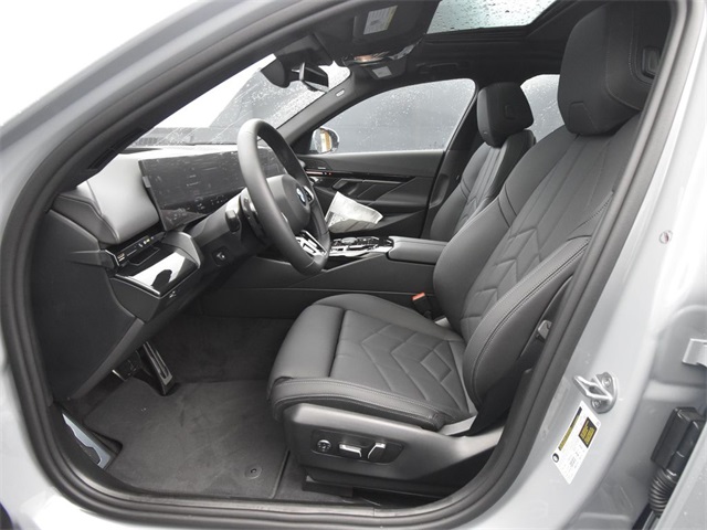2024 Bmw 530i photo 3
