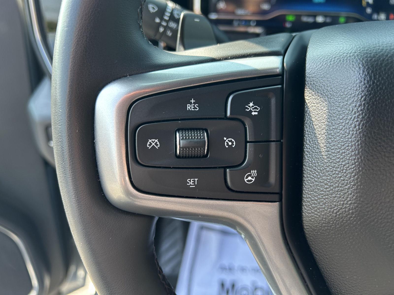 2023 Chevrolet Silverado 1500 RST photo 16