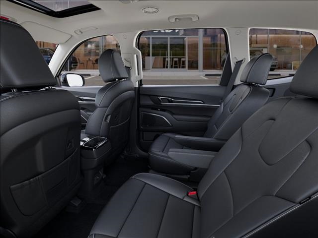2025 Kia Telluride S photo 16