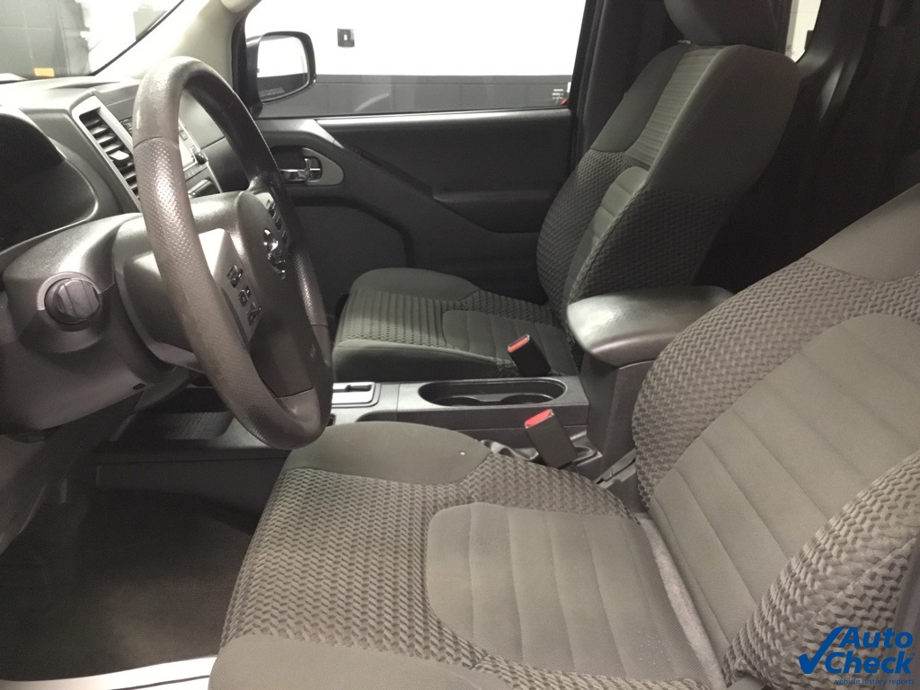 2018 Nissan Frontier SV photo 32