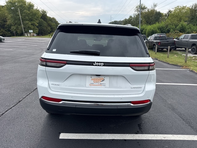 2025 Jeep Grand Cherokee Laredo X photo 6