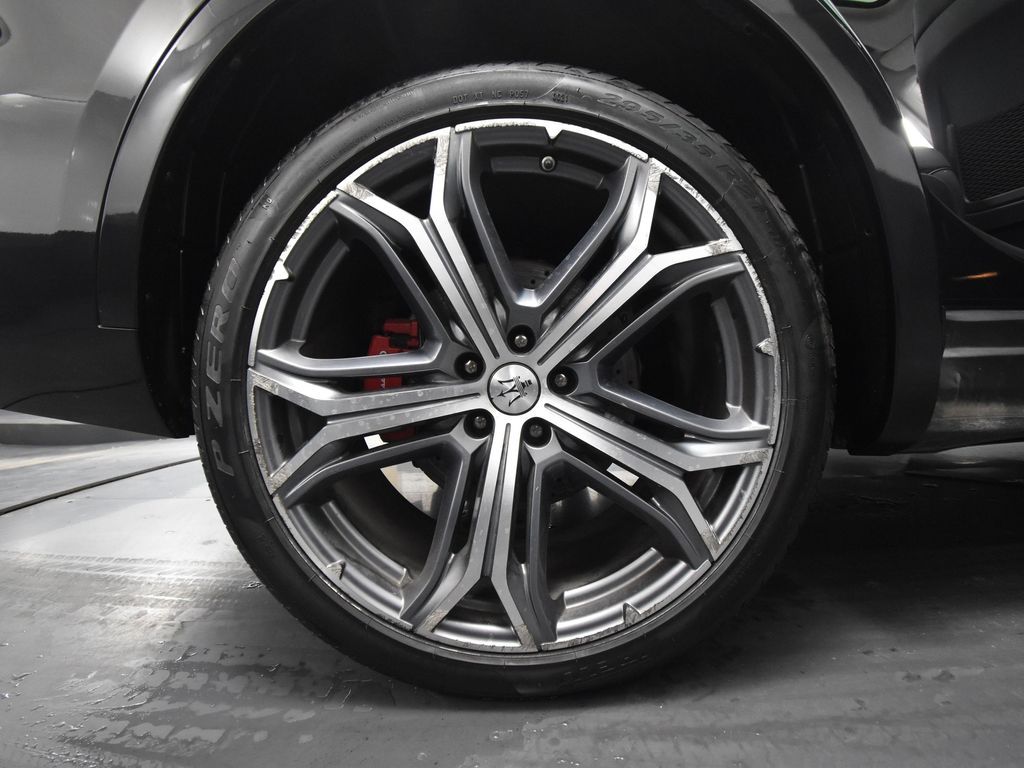 2020 Maserati Levante GTS photo 10
