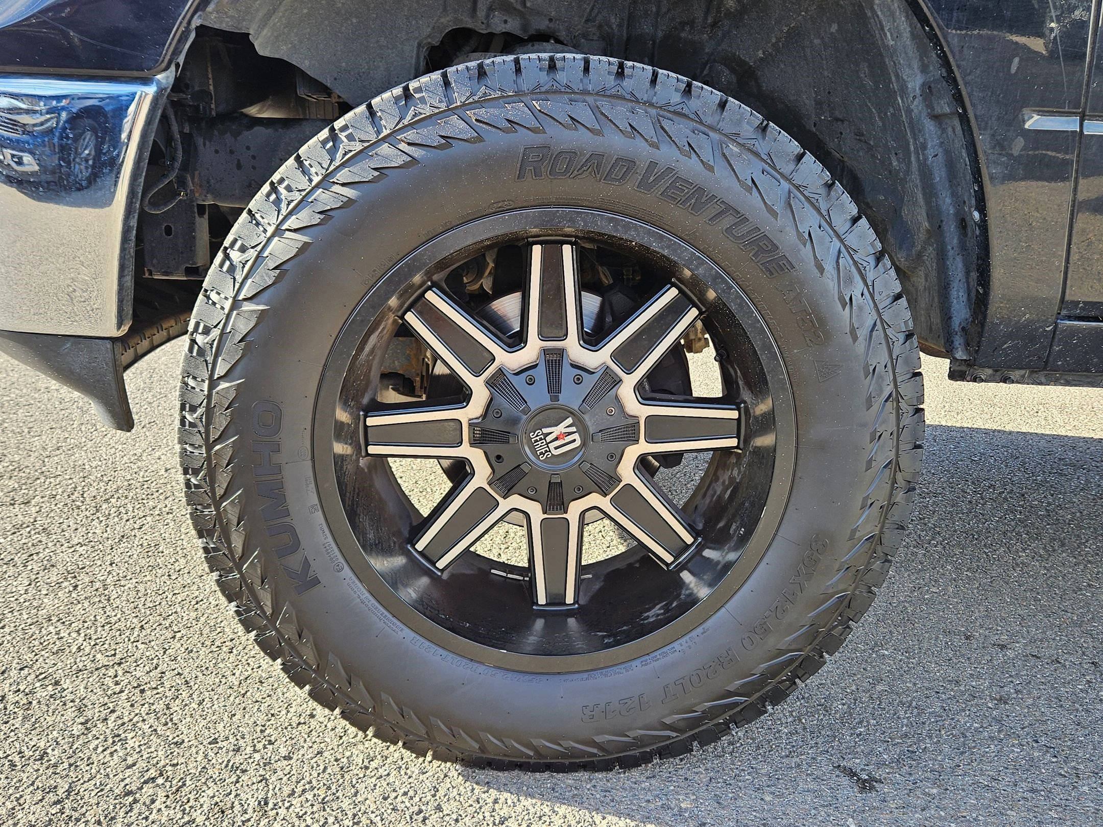 2013 Ram 1500 SLT photo 10