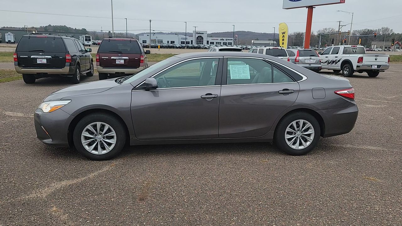 PreOwned 2015 Toyota Camry LE SEDAN 4 SED 4D Y211673 in Chippewa