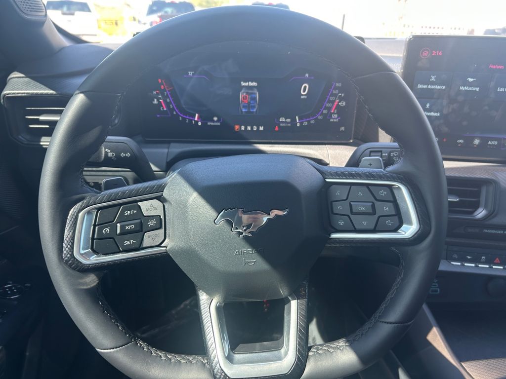 2025 Ford Mustang GT photo 11