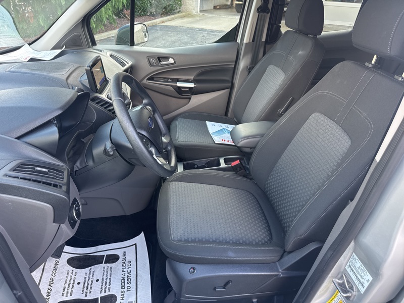 2023 Ford Transit Connect XLT Passenger Wagon photo 16