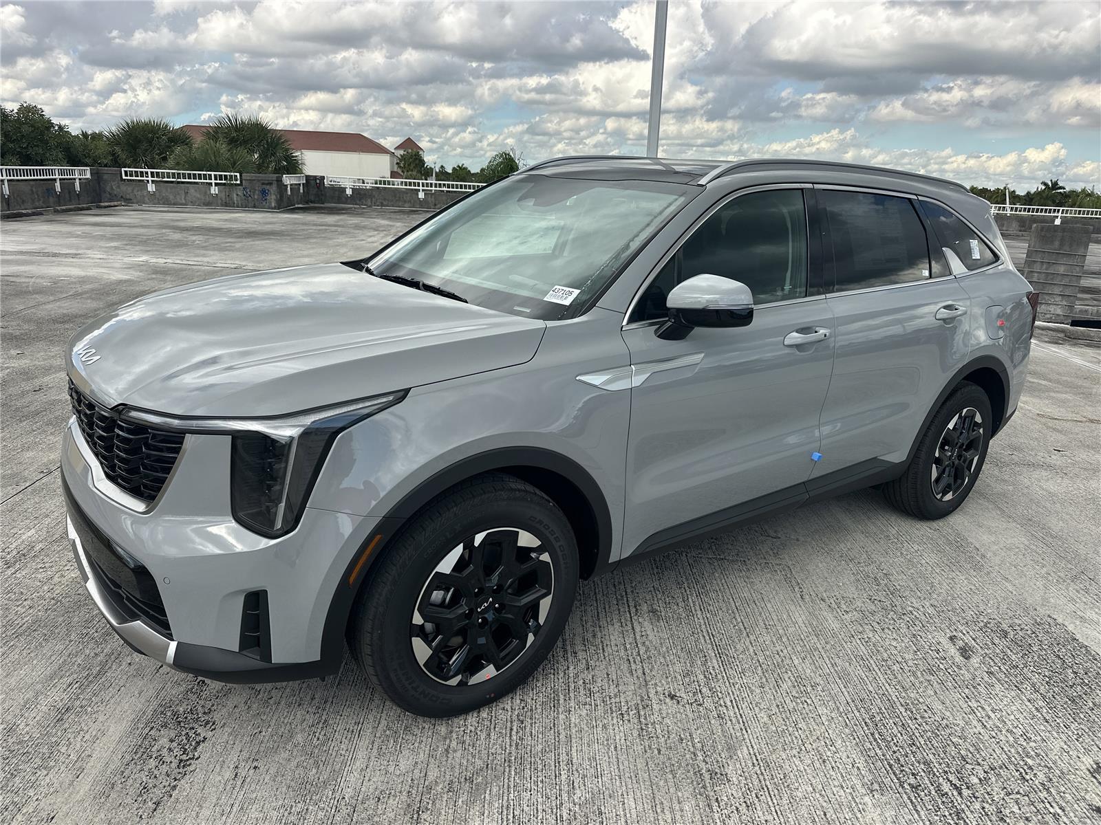 2026 Kia Sorento S's photo