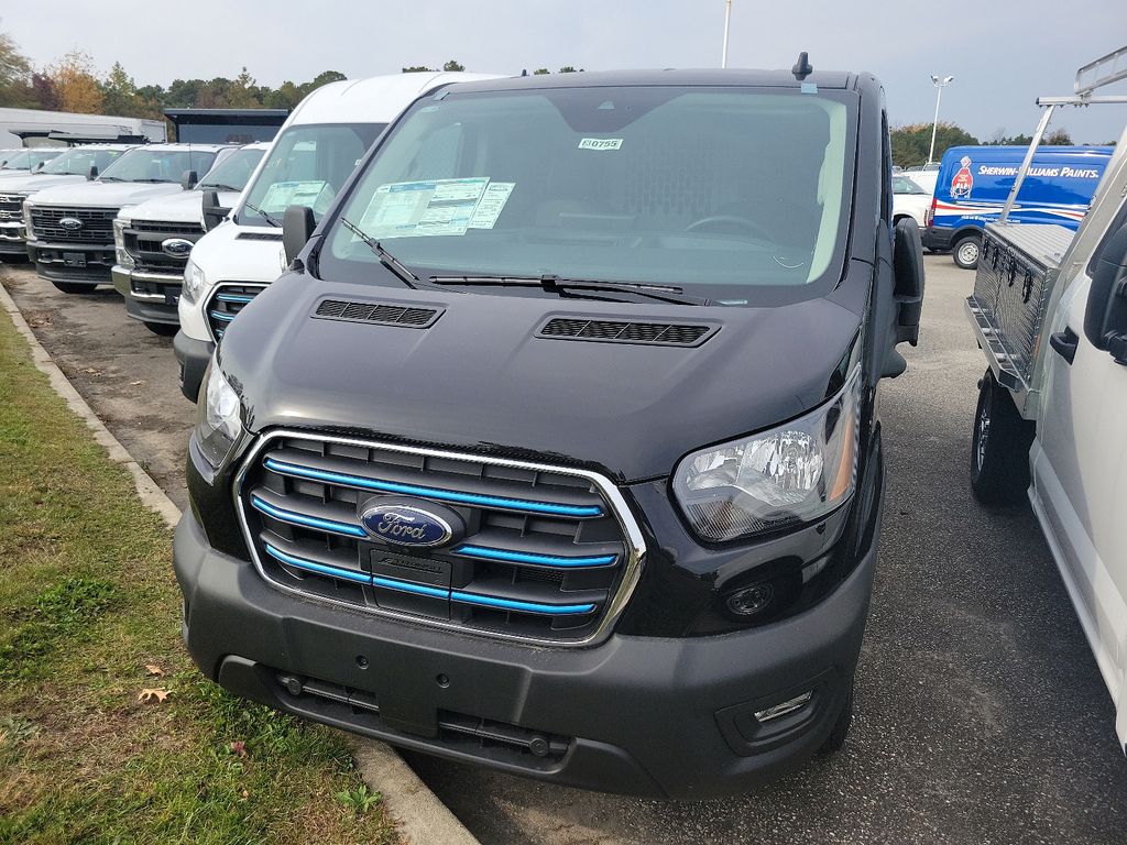 2023 Ford Transit photo 2