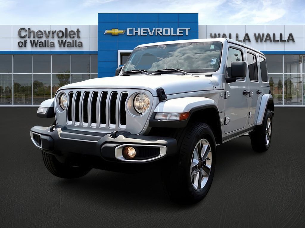 2023 Jeep Wrangler Sahara photo 3