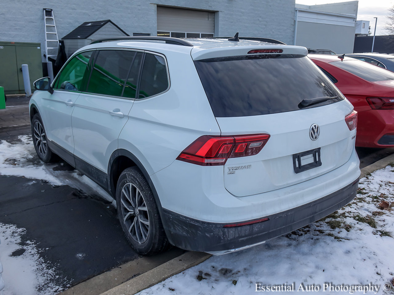 2019 VOLKSWAGEN TIGUAN - Image 2
