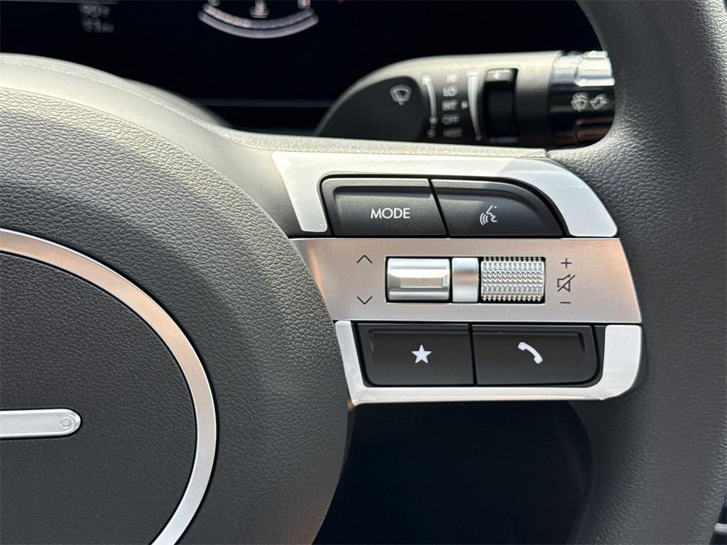 2026 Hyundai Santa Cruz SEL photo 15