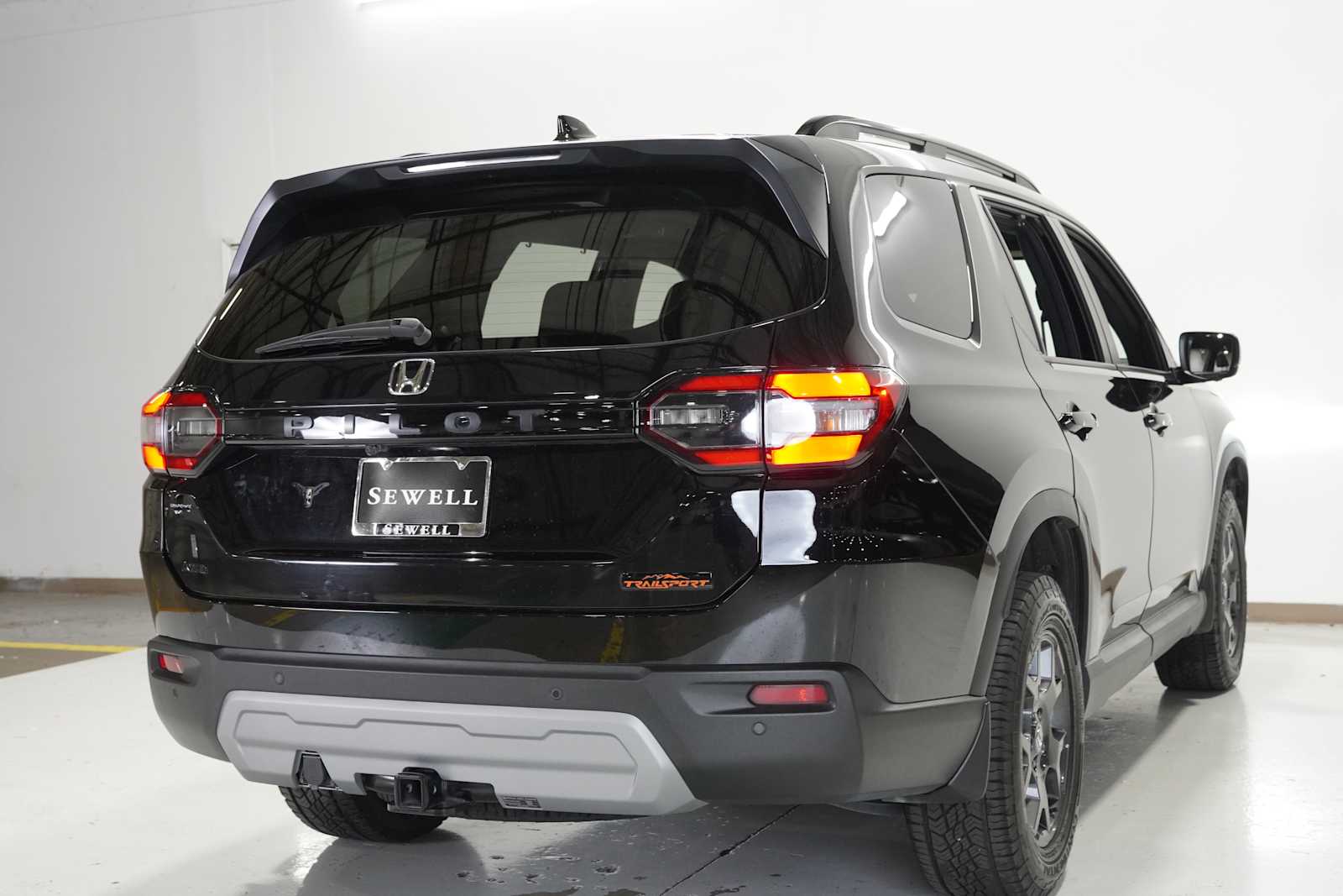 2024 Honda Pilot TrailSport photo 4
