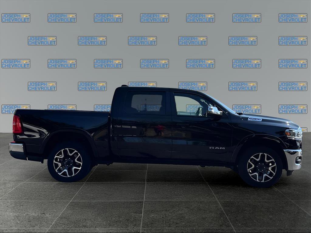 2025 Ram 1500 Laramie photo 2