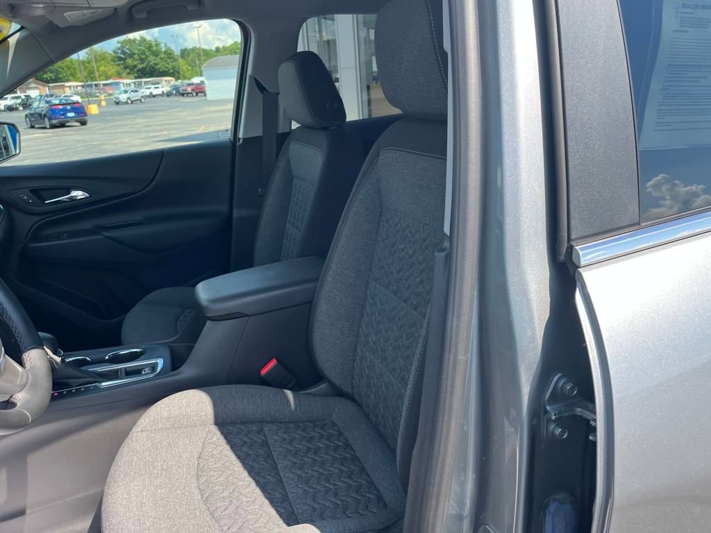 2023 Chevrolet Equinox LT photo 20
