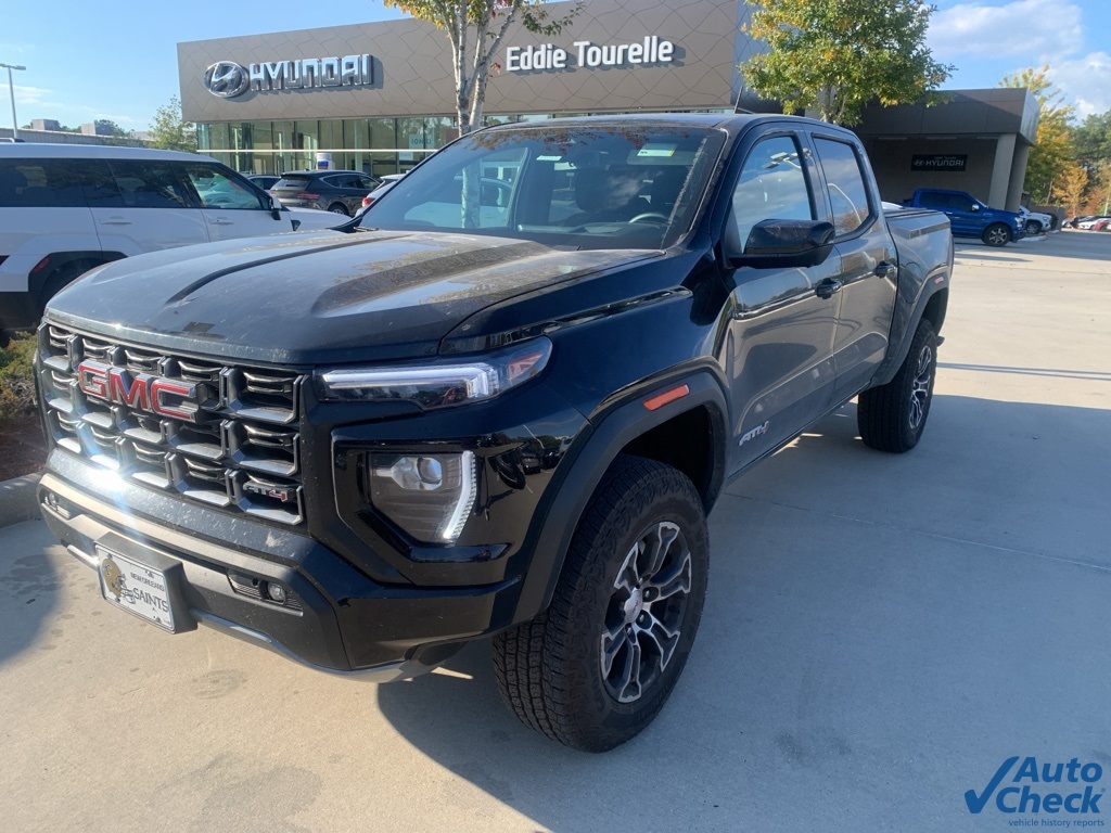 2025 GMC Canyon AT4's photo