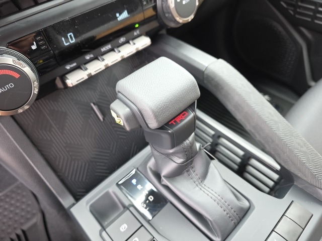 2025 Toyota Tacoma TRD Off-Road 4x4 Double Cab photo 17