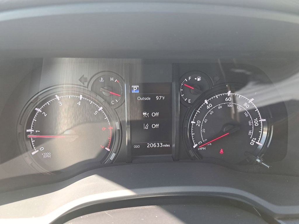 2024 Toyota 4Runner SR5 photo 27