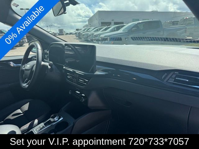 2025 Ford Escape ST-Line photo 24