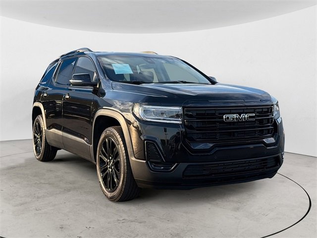 2023 GMC Acadia SLE's photo