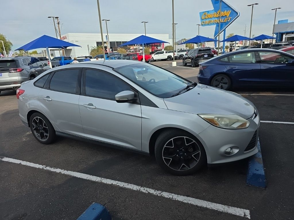 Used 2013 Ford Focus SE with VIN 1FADP3F22DL374367 for sale in Phoenix, AZ