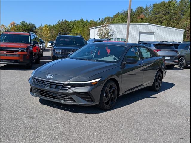2026 Hyundai Elantra SEL Sport photo 4
