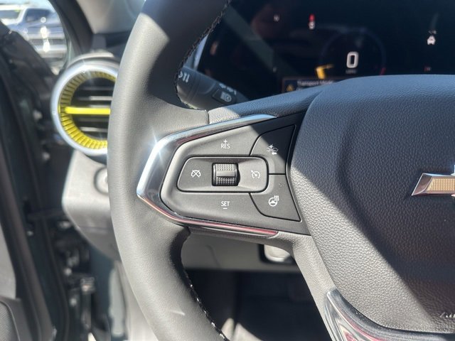 2025 Chevrolet Trax LT photo 24