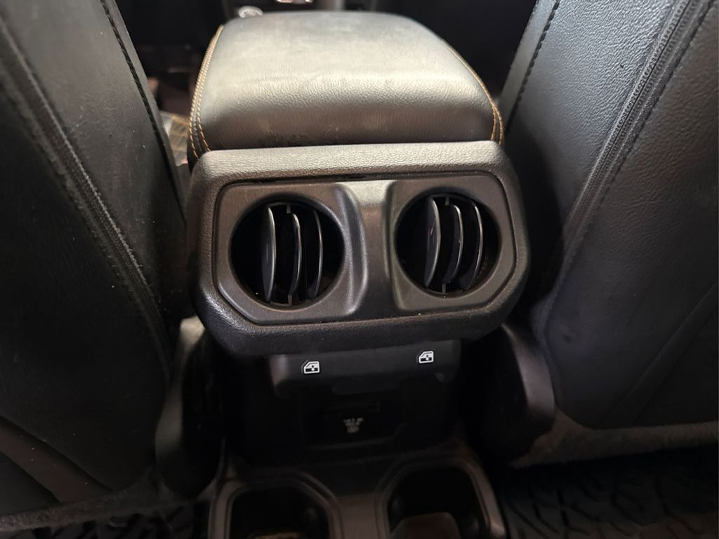 2022 Jeep Gladiator High Altitude photo 30