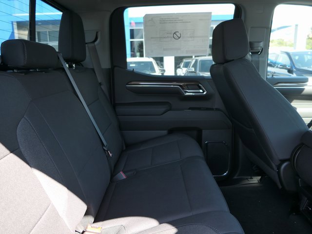 2025 Chevrolet Silverado 1500 LT photo 20