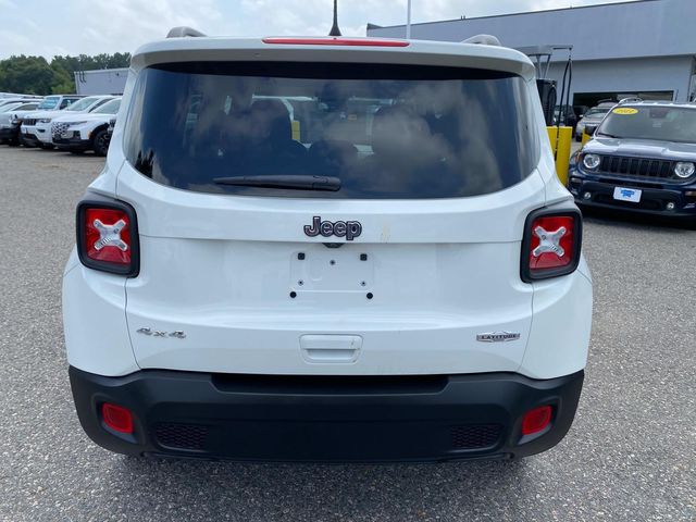 2022 Jeep Renegade Latitude photo 4