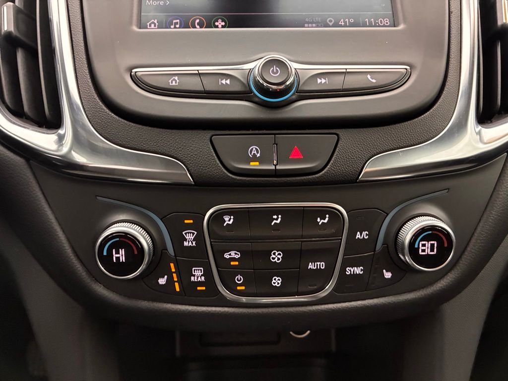 2024 Chevrolet Equinox LT photo 4